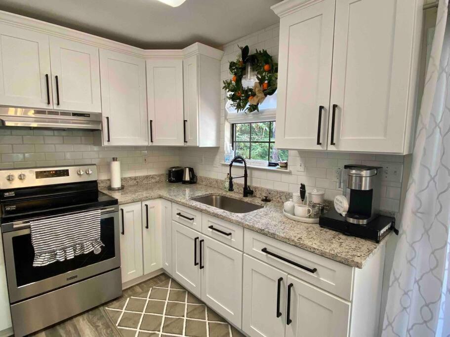 Donna'S Charm: 3 Br/King-Suite/Pools/Golf Daphne Eksteriør bilde
